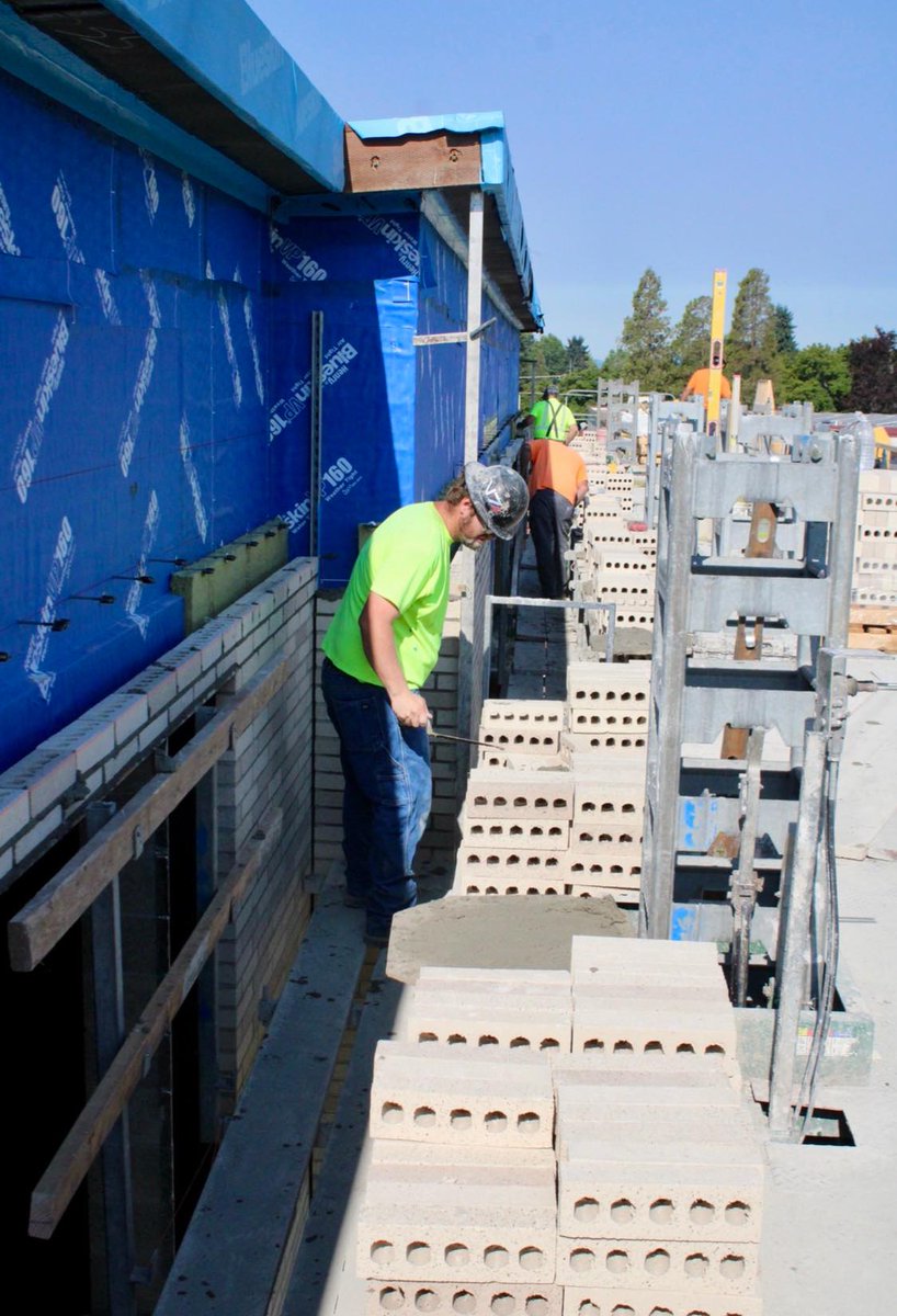 Check out Davidson's Masonry back-to-school photo! Building #safe schools. 🏗  #buildwithmasonry #durable