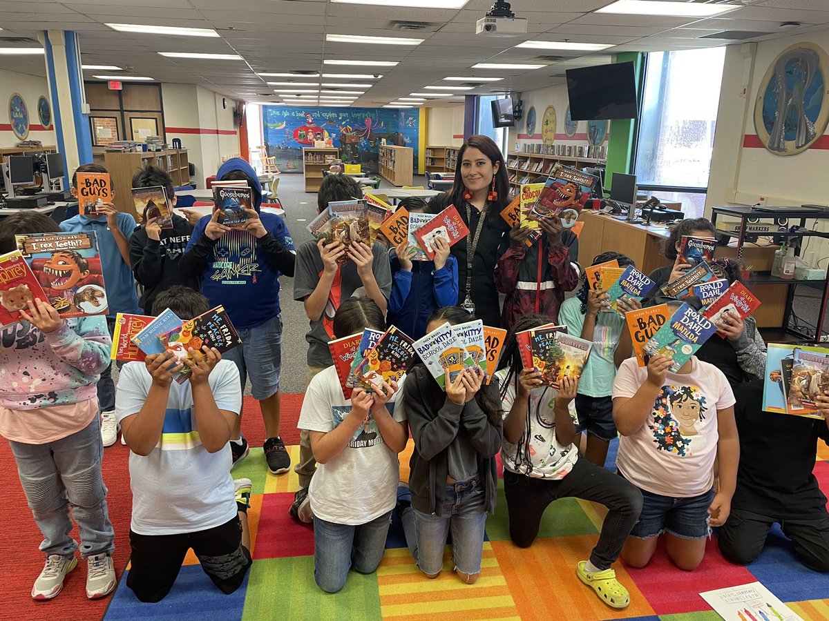 Maria Andrade (@mandrade4550) on Twitter photo Thank you Ms. Gomez for working towards getting our students free books! They were so excited. <a href="/NISDPowell/">Powell Elementary</a> <a href="/Powell_Library/">Powell ES Library</a> <a href="/NISDLib/">NISDLibraryServices</a> Thank you Ms. Gomez for working towards getting our students free books! They were so excited. <a href="/NISDPowell/">Powell Elementary</a> <a href="/Powell_Library/">Powell ES Library</a> <a href="/NISDLib/">NISDLibraryServices</a>