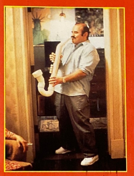 Mario plays a custom pipe saxophone in a deleted scene from the '93 Mario movie: