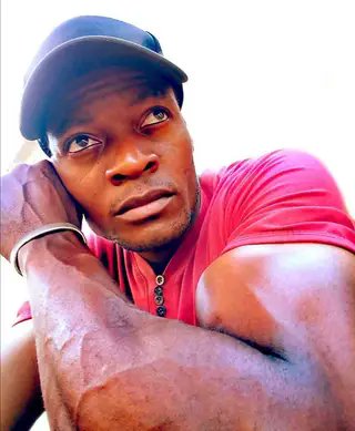 Brainbny's tweet image. My goals,,,,, # lightworkouts