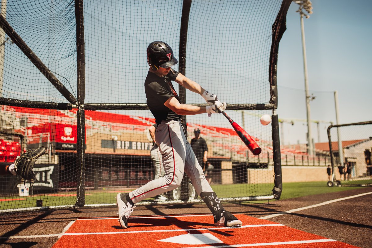 Eyes on Omaha
