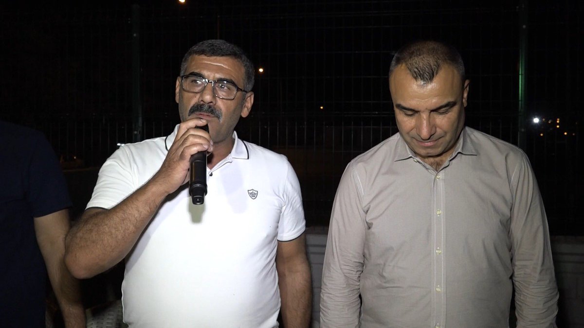 hizmetiselazig's tweet photo. Bu yıl içinde imzalanmış en yüksek oranlı sözleşmelerden biri olmasının vermiş olduğu sevinç ve mutlulukla belediye personeli üyelerimiz Belediye Başkanı Sayın Sabahattin KAYA ve Şube Başkanımız @Mustafa70960372’yi davul, zurna ve havai fişeklerle karşılayarak teşekkür ettiler. https://t.co/1mpPjdPKDw