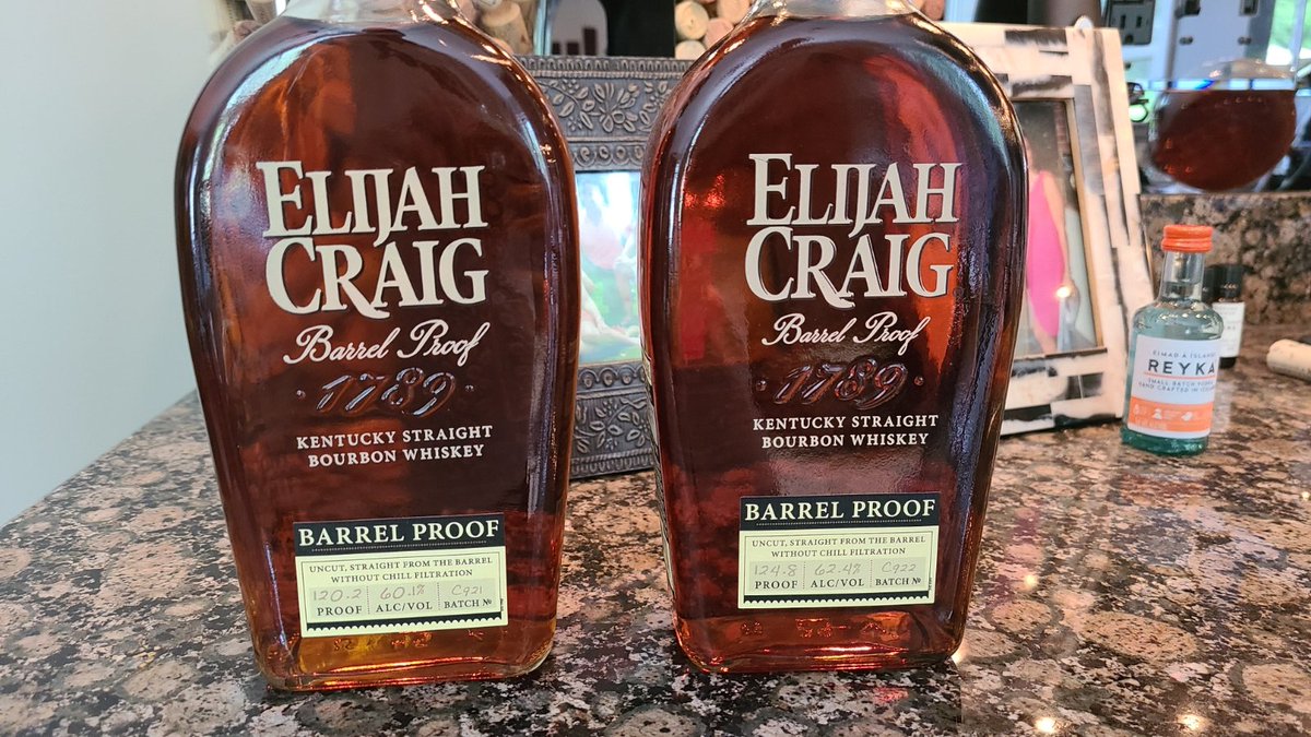 gpmark's tweet photo. Found these today at my local @kroger. Now to find this year's @Elijah_Craig #C923. #StateMinimumPrice https://t.co/Htz7pG0Y96