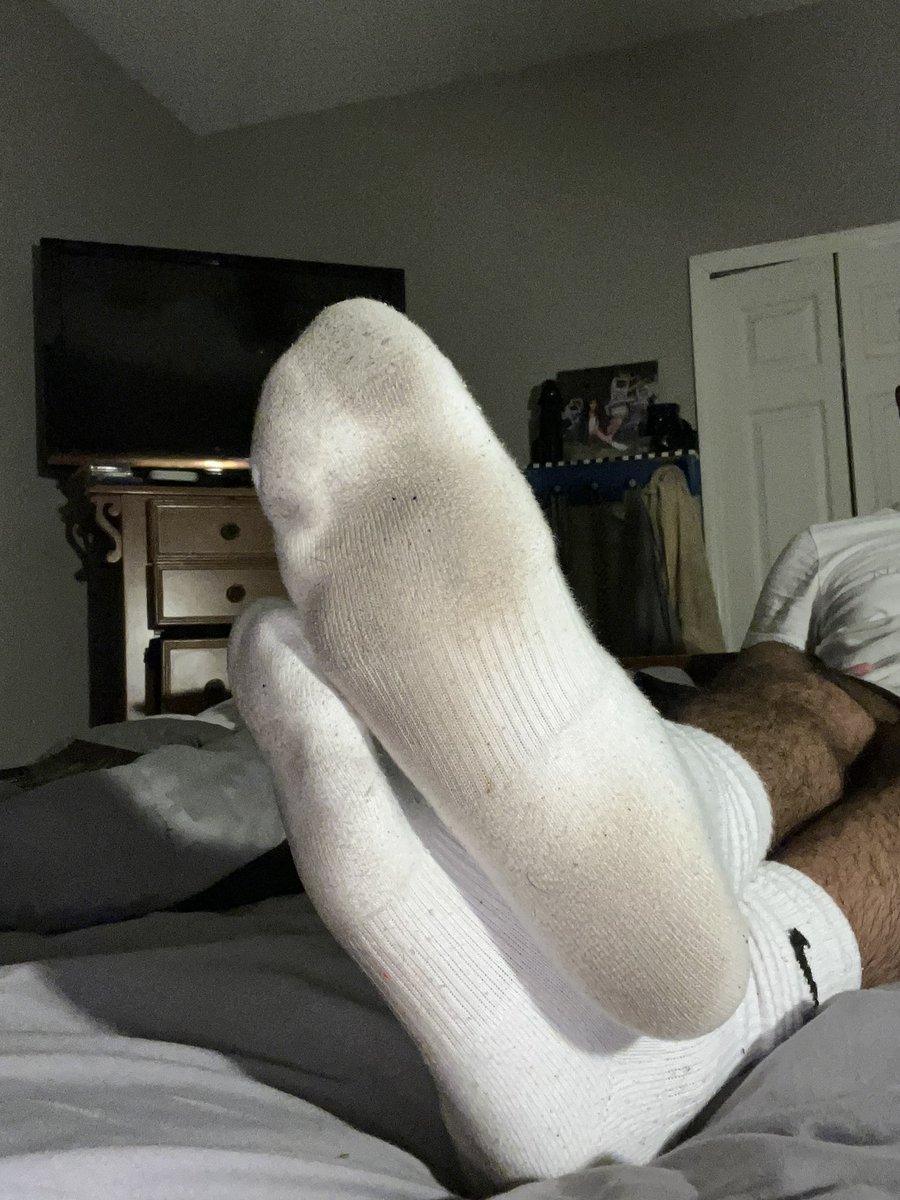 masternicksocks's tweet image. Sniff em long and hard😈