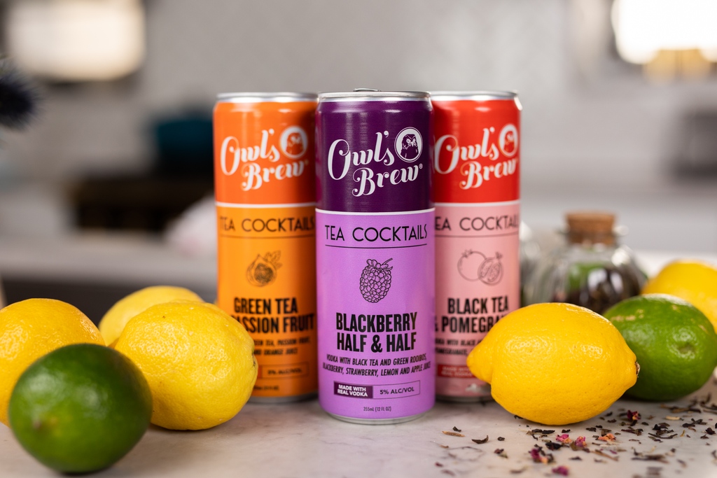 Our Real Tea & Vodka lineup showing off, cast your vote for your favorite flavor. 🧡 Green Tea Passionfruit 💜 Blackberry Half & Half ❤️ Black Tea Pomegranate