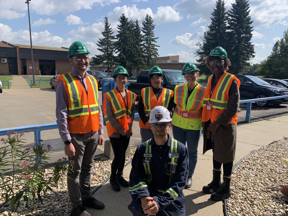 It was an honour to host municipal interns from @StonyPlainAB @T4XBeaumont @CityFortSask @ECAlertAB9 & @SturgeonCounty for a tour of the treatment plant today. An excellent reminder of the importance of municipal collaboration & how we are proud to play a role. 

#wastewater #YEG