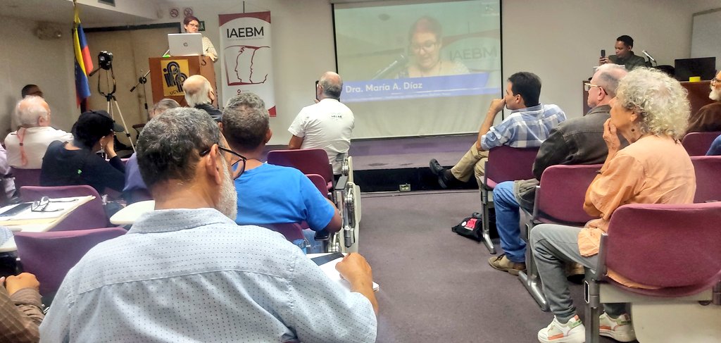 #AHORA La abogada constitucionalista María Alejandra Díaz <a href="/MariaesPueblo/">María Alejandra Díaz Marín🐞🦗🦎🐝🐜</a> participa en el foro jurídico internacional para analizar el asalto judicial al Partido Comunista de Venezuela:

"¿Se puede hablar de un estado de derecho si hay ausencia de legalidad en esta sentencia del