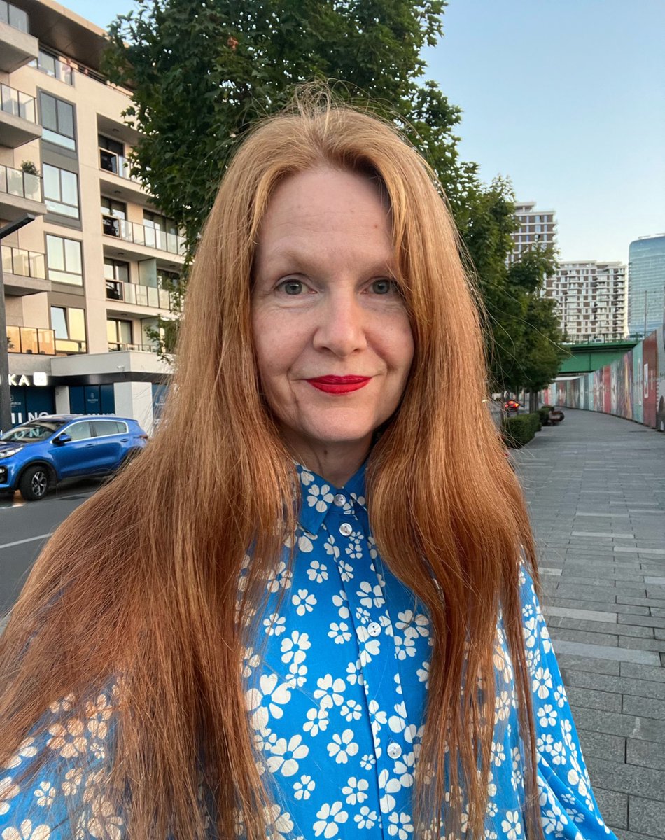 Ничего нет сложного в работе рекрутера. Я вот проработала 2 года в сфере найма и чувствую себя прекрасно в свои 25.