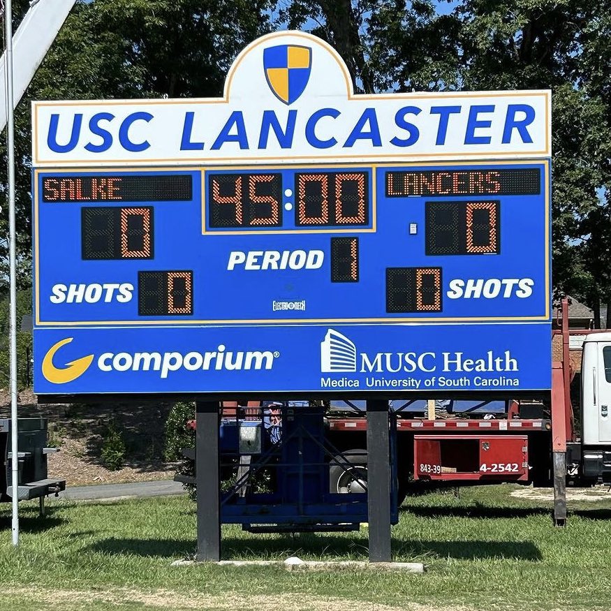 uscl_soccer's tweet photo. Excited about our continued facility improvements!  Out with the old and in with the new ! https://t.co/5nsHmIym9u