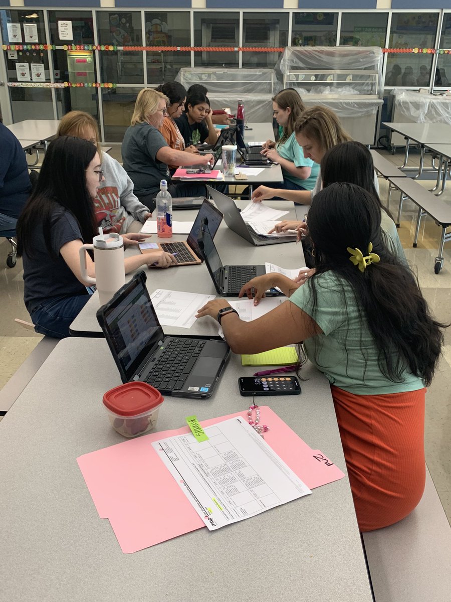 JanaPrince5's tweet image. @Plano_Schools MAP Analysis and Quintile Identification!! #mendenhalllearns
#LevelUpPlanoisd
#Planolearns