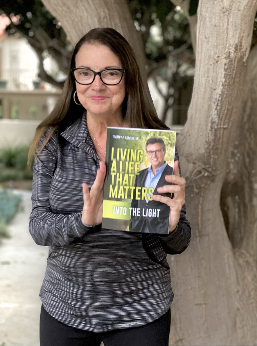 timteamresource's tweet photo. Today is National Buy a Book Day.  Books pass knowledge down from generation to generation. I hope you'll pick up a copy of my book Living a Life That Matters: Into The Light.

https://t.co/WIUFX9xoMz
Seen here with fellow author, friend, and book buyer Anne Bruce. https://t.co/ttXvvWutfu
