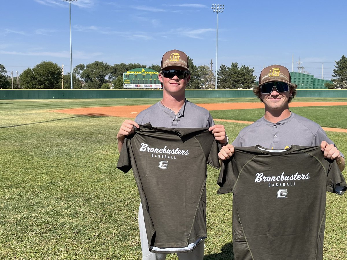Week 2 Pitcher and Position Player of the Week 😎 

Pitcher: <a href="/JaceReid19/">Jace Reid</a> 
Position Player: <a href="/grntryan/">Grant Ryan</a> 

#RoadWarriors