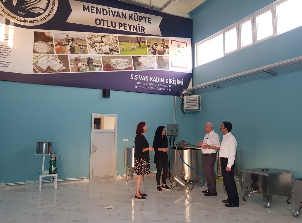 vantarimorman65's tweet photo. İl Müdürümüz İbrahim GÖRENTAŞ,TKDK İl Koordinatörü İbrahim BAŞAK,İl Md.Yrd'mız Neşe hanım ile birlikte işgem de bulunan,S,S Kadın Girişimi kooperatifini ziyaret ederek IPARD II Programı kapsamında 13.cagrı bilgilendirmesinde bulundular.
@ibrahimyumakli @tcvanvaliligi @igorentas https://t.co/WF4ktiqjkI