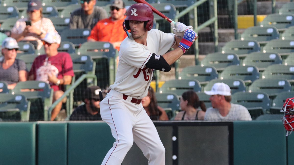 MLB Pipeline (@mlbpipeline) on Twitter photo The <a href="/Rangers/">Texas Rangers</a> are calling up their No. 1 prospect (MLB No. 8), Evan Carter, for his big league debut on Friday, per <a href="/kennlandry/">kennedi landry</a>.
The 21-year-old outfielder has been raking at Triple-A: atmlb.com/3qEB5rJ The <a href="/Rangers/">Texas Rangers</a> are calling up their No. 1 prospect (MLB No. 8), Evan Carter, for his big league debut on Friday, per <a href="/kennlandry/">kennedi landry</a>.
The 21-year-old outfielder has been raking at Triple-A: atmlb.com/3qEB5rJ