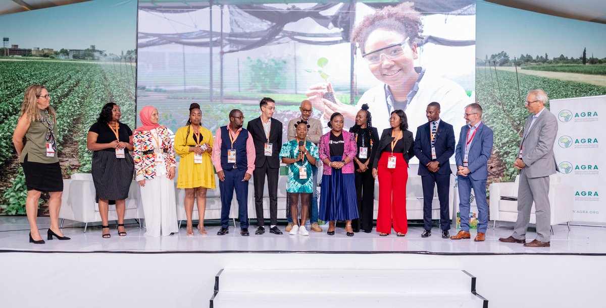GoGettazAfrica's tweet photo. Come celebrate the talented #entrepreneurs who are leveraging technology and ICT innovation to transform the #agrifood sector in Africa.
Youth Innovation Awards
9:00 (EAT) Fri, 8 Sept 2023
Youth Dome, JNICC
Watch: https://t.co/kkNz03MF9L
#AgTech4EVA #GrowAfricaGrowLife https://t.co/xiB4wMFldi