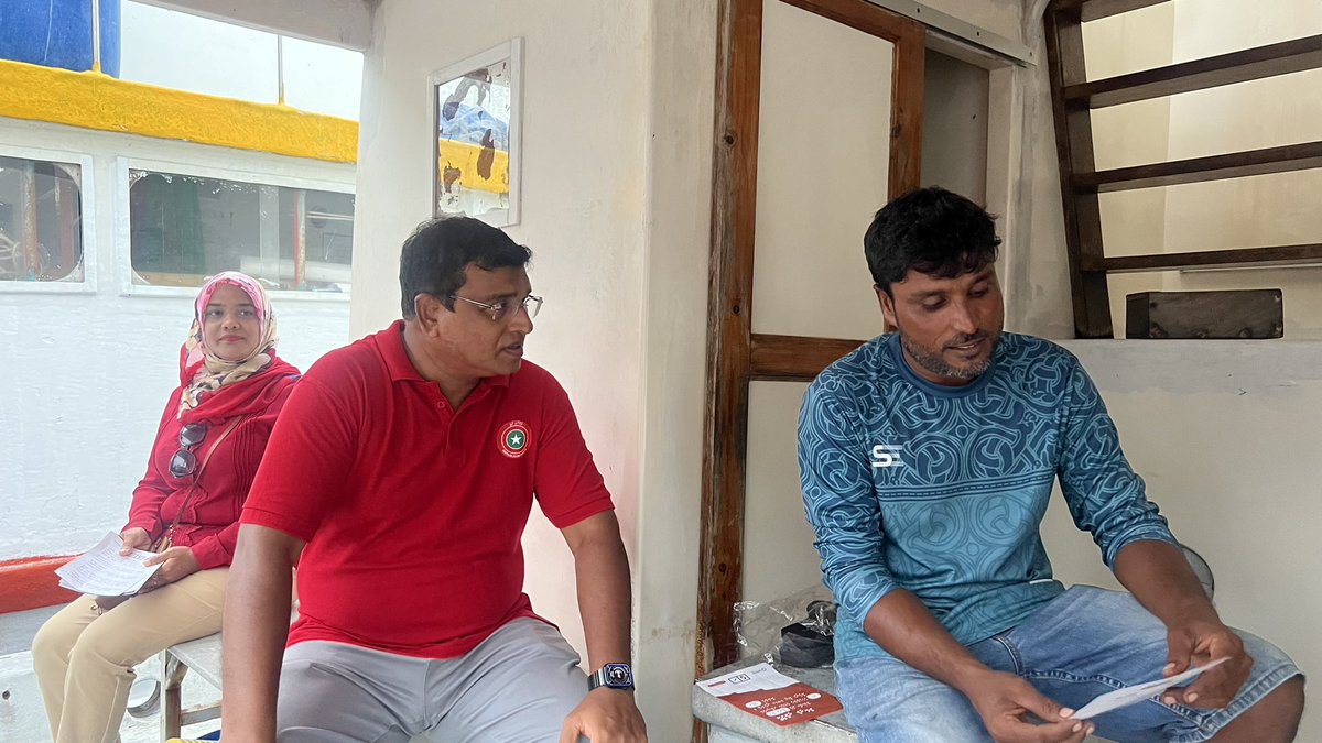 ޤައުމީ ކެންޑިޑޭޓް އޮނަރަބްލް ޤާސިމް އިބްރާހީމްގެ ރަނިންގމޭޓް ޑރ.އަމީން އިބްރާހީމްގެ ރިޔާސީ ކެމްޕެއިނުގައި މާލޭގެ މާރުކޭޓަށް ޒިޔާރަތްކުރެއްވުން.

#ހާސްކަނޑާލާހަމަޖެހޭނެ
#ޤާސިމްއަމީން2023 

 #QasimAmeen2023
#CandidateNo5
#GaumeeCandidate
#HaaskandaalaaHamajeheyne