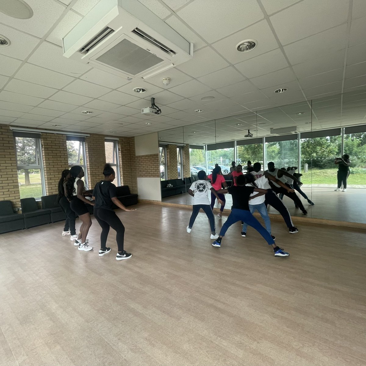 High HERITAGE tweet media