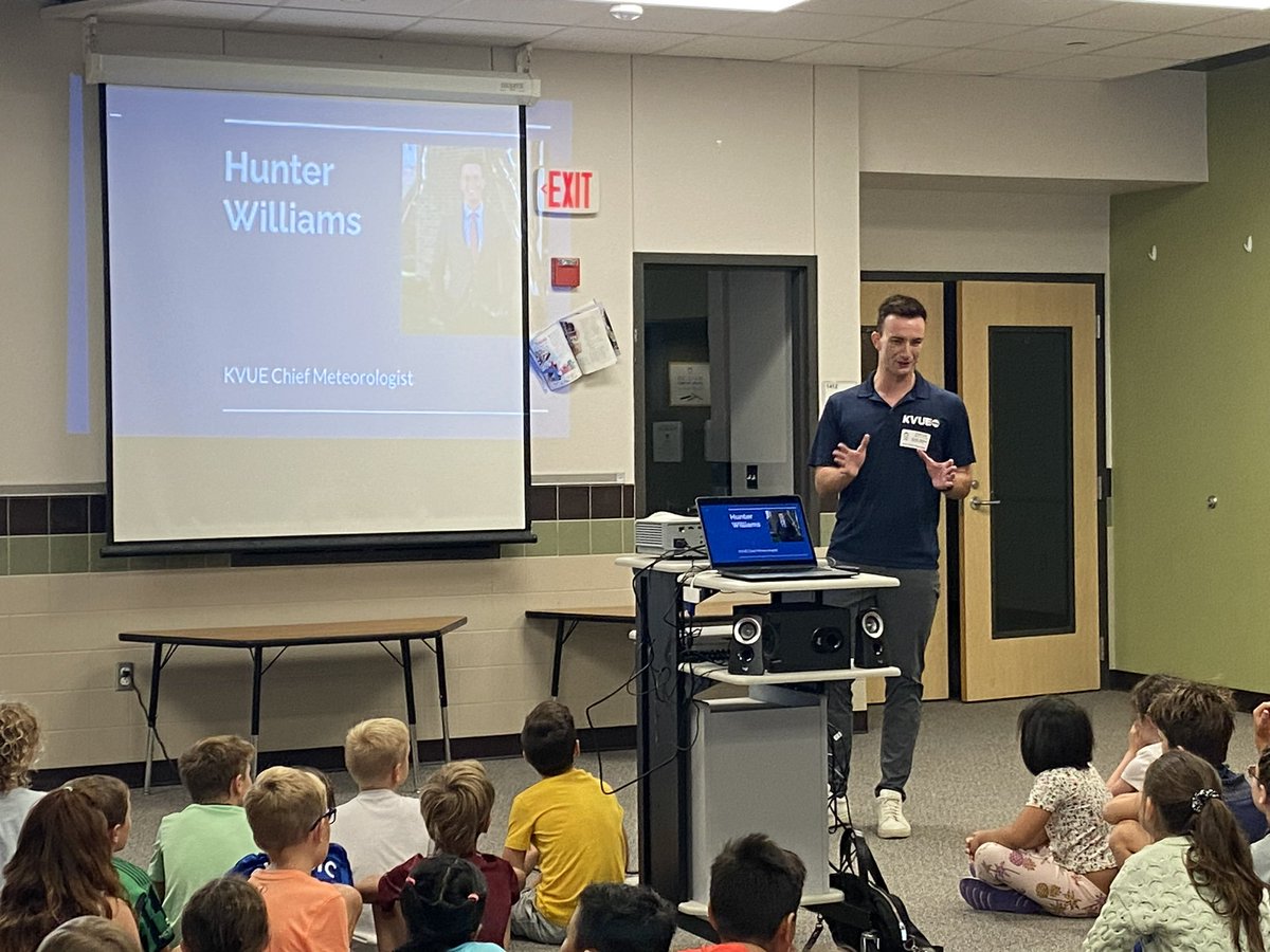 Hunter Williams from KVUE had a great conversation with our 3rd graders today about weather!!! ❤️🐍☁️☀️🌦️