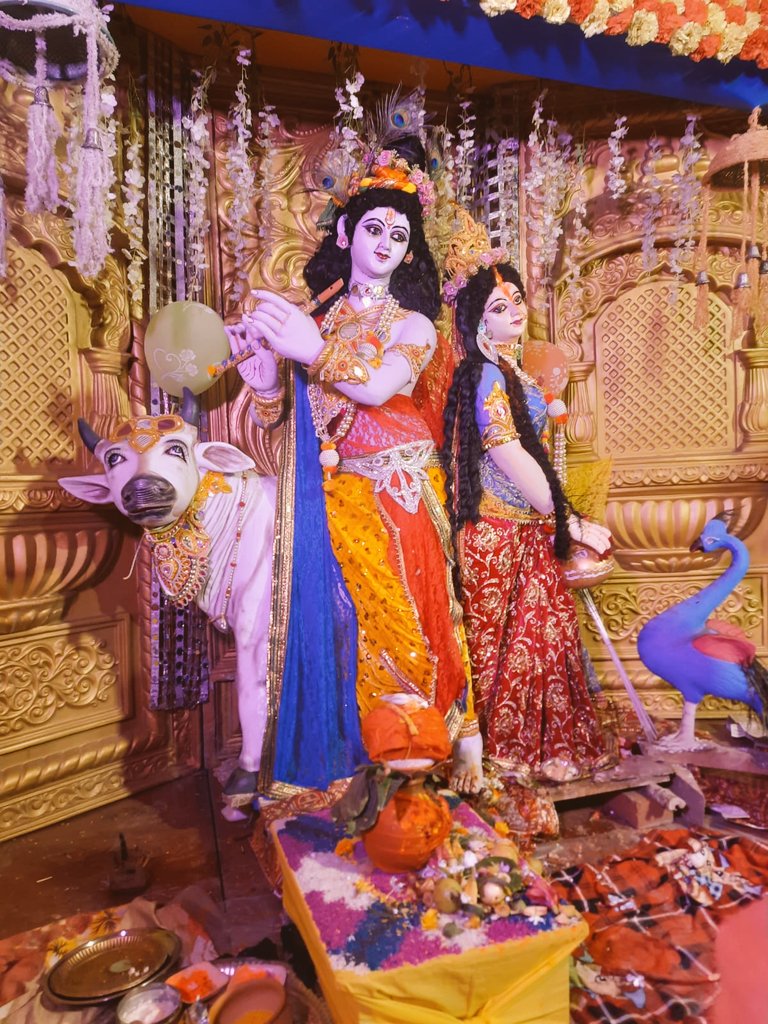 abhinandanraj2's tweet image. मद-मोह  त्यागने आया  हूं ,
पद-धूलि  मांगने आया  हूं ।🙏🏻
जय श्री कृष्णा ❤️
#Krishna #KrishnaJanmashtami #KrishnaConsciousness #राधा_कृष्ण