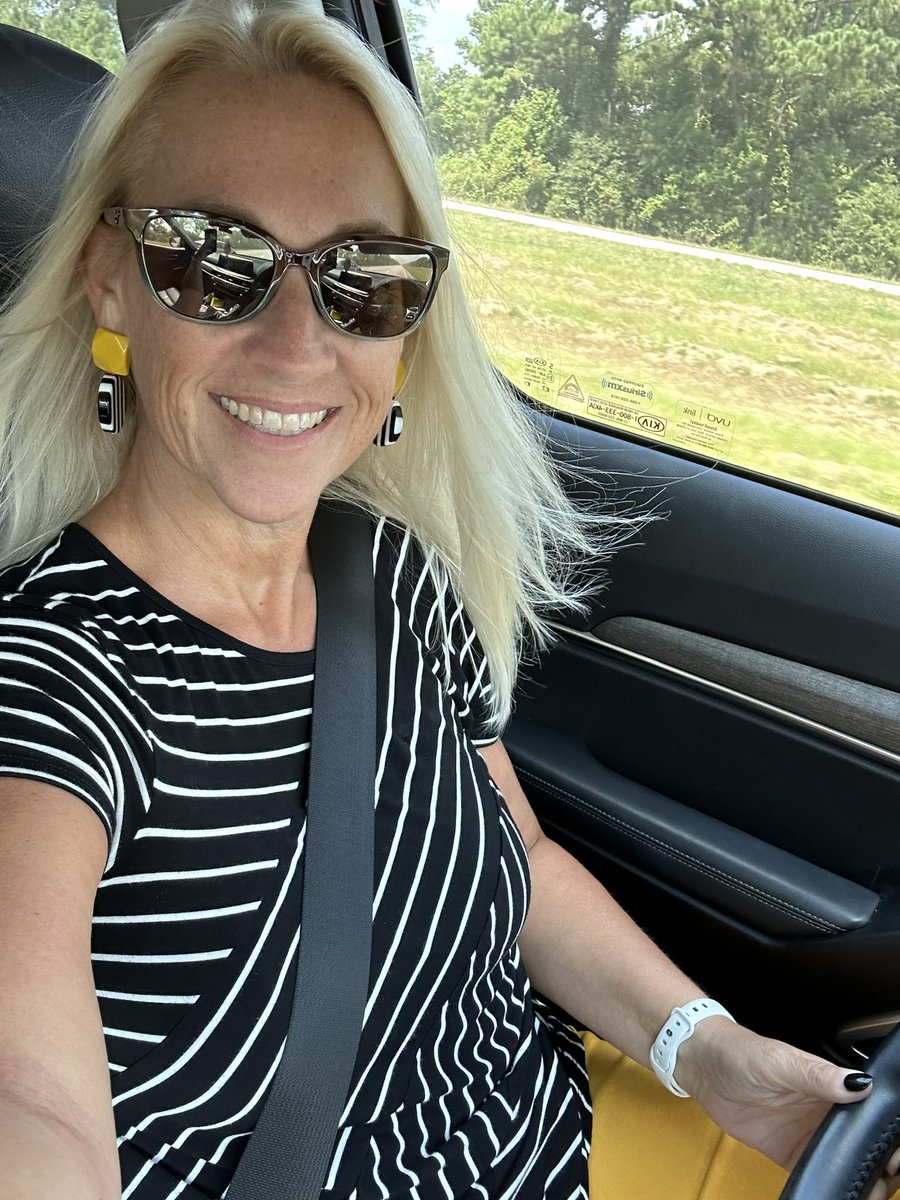 AllieBLandry's tweet photo. Love getting to support my NC districts during In-Person trainings! @HMHCo #supportingALLLearners https://t.co/44IUkLdfKp