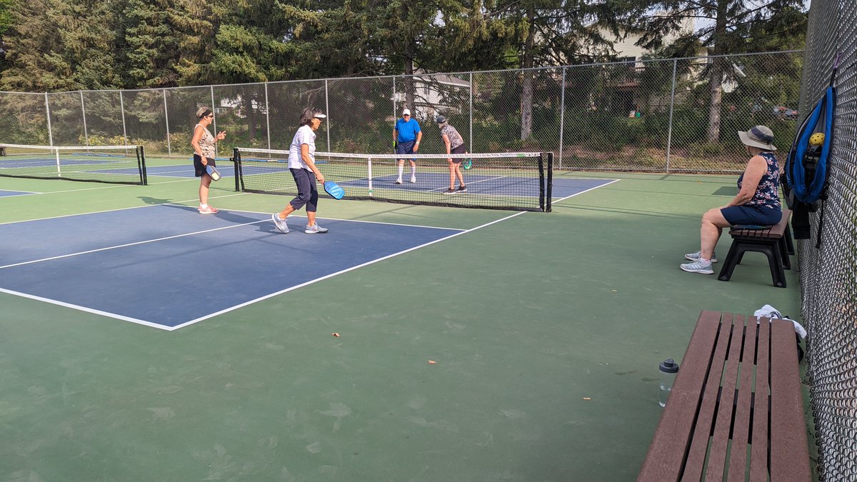 New benches were added to our Pickleball courts at Bridgewood Park. 📷 Take a break or watch the fun. Today looks like a good day to explore one of our many parks: cityvadnaisheights.com/facilities