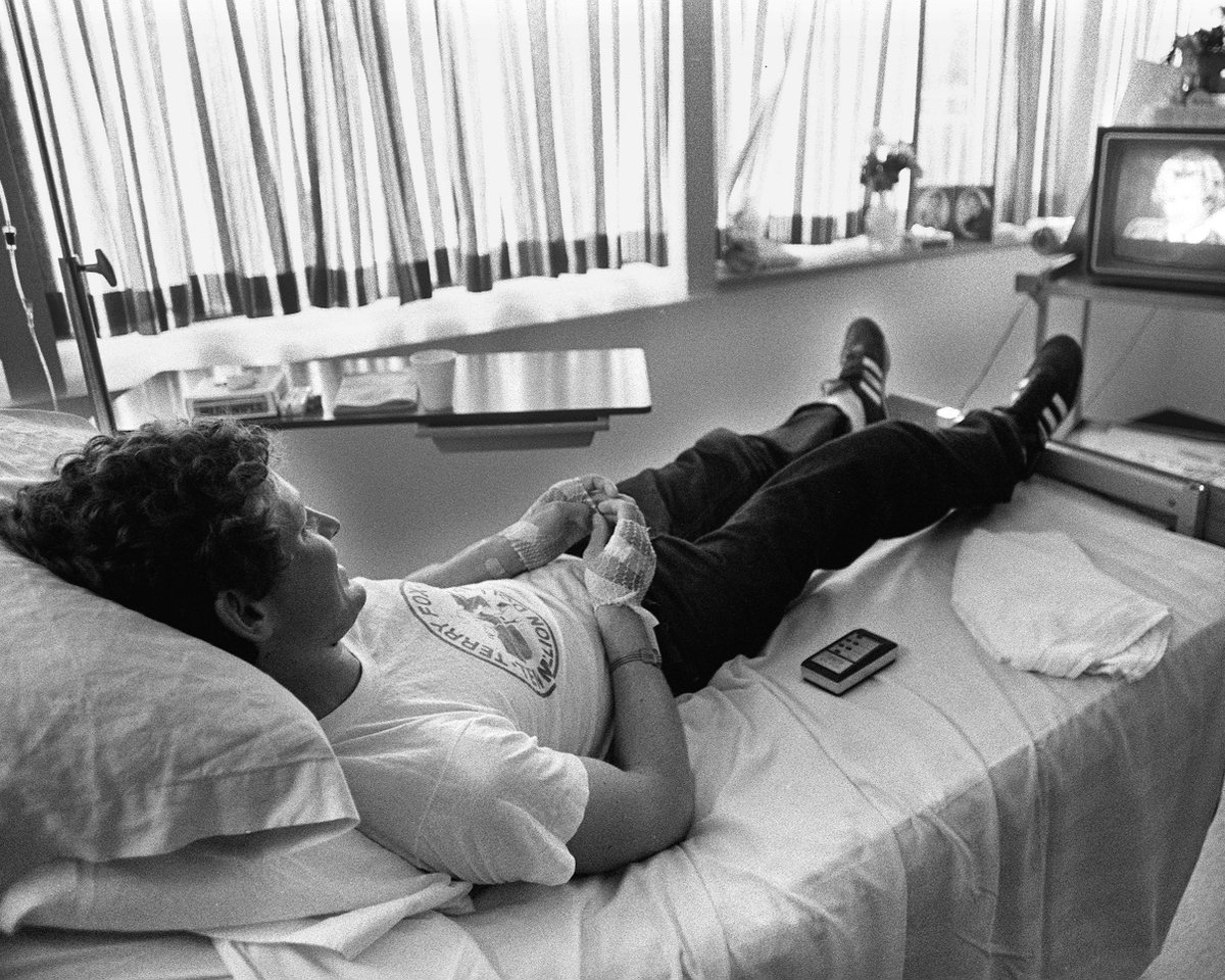 TerryFoxCanada's tweet image. #OnThisDay – September 7, 1980
 
Terry could not believe what he saw on TV: a four-hour telethon that raised $10 million for the Marathon of Hope.

“I saw how people in Canada reacted to me, the emotional outpouring, it really helped me.”

terryfox.org/run