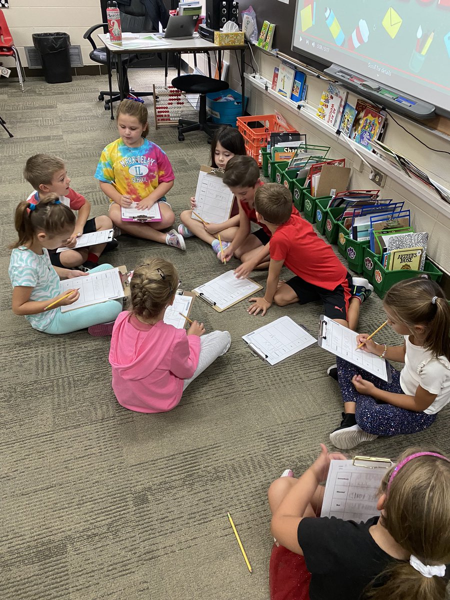 Mrs. Whitt tweet media