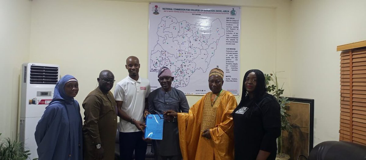 1MTeachers's tweet photo. In line with 1MT's goal of attracting new teachers into the profession, today in Abuja, we officially signed the partnership MoU between 1 Million Teachers and National Commission for Colleges of Education (NCCE).
@adeadenaike @hakeemtas @rizma_butt https://t.co/JeC70TZLaV