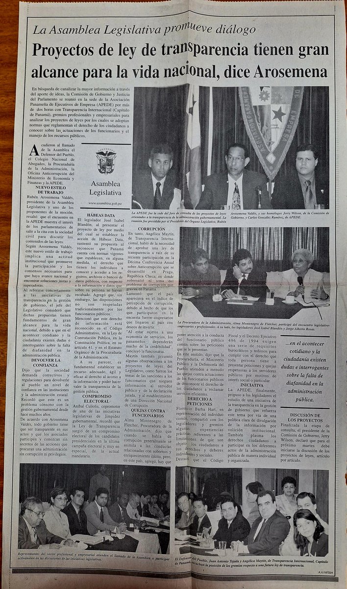 Un #tbt de cuando se discutían los proyectos de ley de transparencia y habeas data y se unificaron en una sola Ley, la actual Ley de Transparencia, una de las mejores leyes en su materia a nivel regional. No permitamos que ahora se pretenda retroceder #GobiernoAbierto