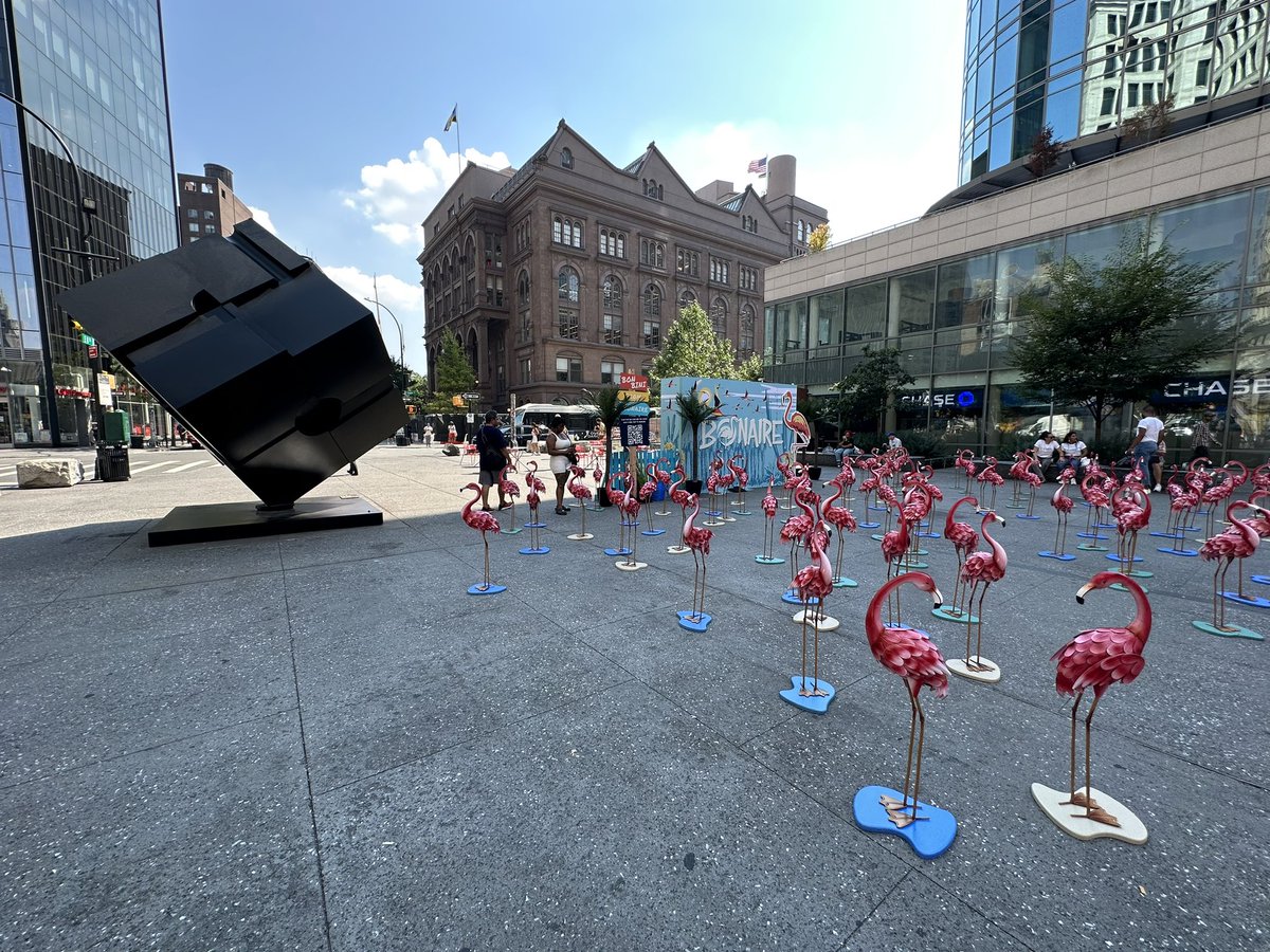 NYSideways's tweet photo. Pop by Astor Place today until 4pm to check out the flamingos (and spin the cube). You can also win a trip to Bonaire! @BonaireIsland https://t.co/I0r2bVs9TW