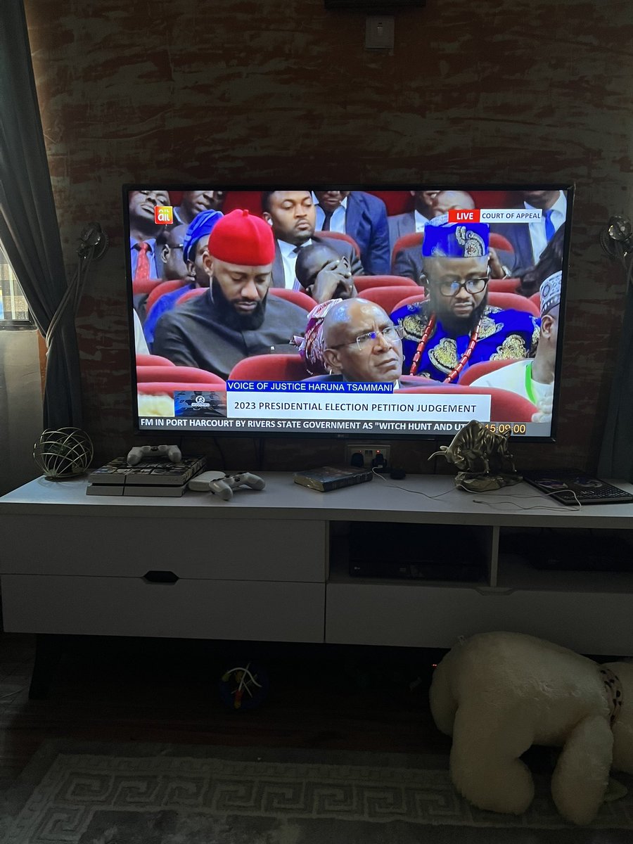 😂😂😂 no be only man of the people 😂