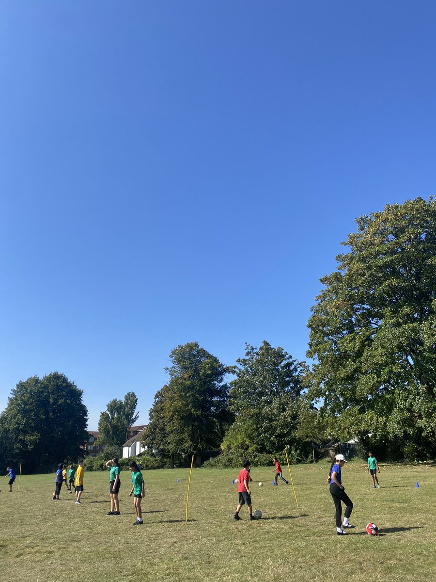 Mrs Pandit (@pandit_mrs) on Twitter photo Getting back to the swing of things, Year 6 having their PE lesson over the field, practicing their football skillsโฝ๏ธ <a href="/PhysicalEdLHS/">LHS PE</a> <a href="/HeadLHS/">Head@LauranceHaines</a> <a href="/MrsMakinsonLHS/">MrsMakinson</a> <a href="/MissDosSantos1/">Miss Dos Santos</a> Getting back to the swing of things, Year 6 having their PE lesson over the field, practicing their football skillsโฝ๏ธ <a href="/PhysicalEdLHS/">LHS PE</a> <a href="/HeadLHS/">Head@LauranceHaines</a> <a href="/MrsMakinsonLHS/">MrsMakinson</a> <a href="/MissDosSantos1/">Miss Dos Santos</a>