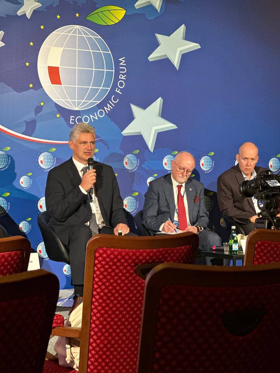 NAM’s expert at #ForumEkonomiczne :

The idea of a European choice, other political &amp; military blocs for Belarus can be promoted by politicians ahead of public opinion. There are no elections yet and there’s no need to please those who are still under the influence of propaganda