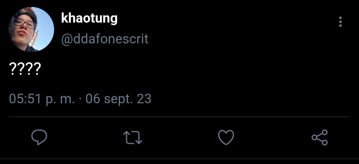liniduntung's tweet photo. ☁༶⋆~ #FirstKhao ~ the feeling of love
#FirstKhaotung

khaotung, un profesor de primaria, first un padre, donde su hijo esta cansado de ver a su padre soltero y amargado decide tomar el celular de first para mandarle un mensaje atrevido a su profesor para juntarlos. https://t.co/VO2cApFdTR