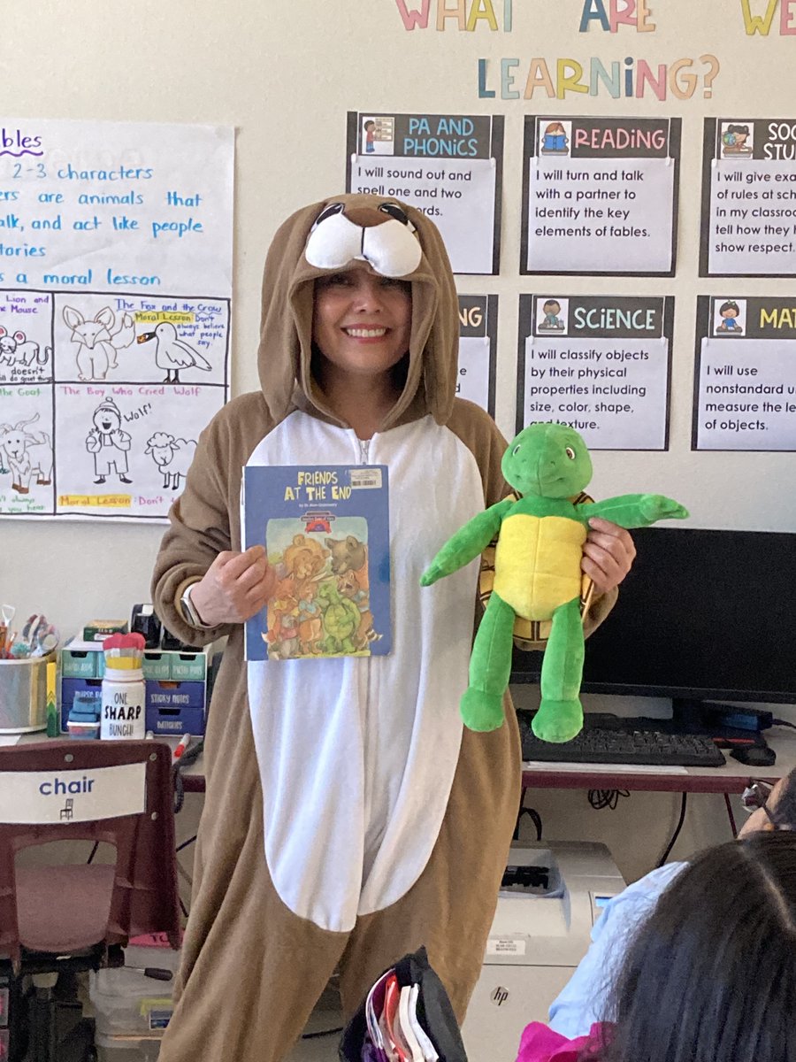 SescoShannon's tweet photo. Beaver MST teachers always go all out when reviewing Fables, Tall Tales, and Fairy Tales.  What is the moral of the story?
@BeaverMST_Stars
@TheGISDEffect
@GISDLiteracy https://t.co/aQbSFu7hZD