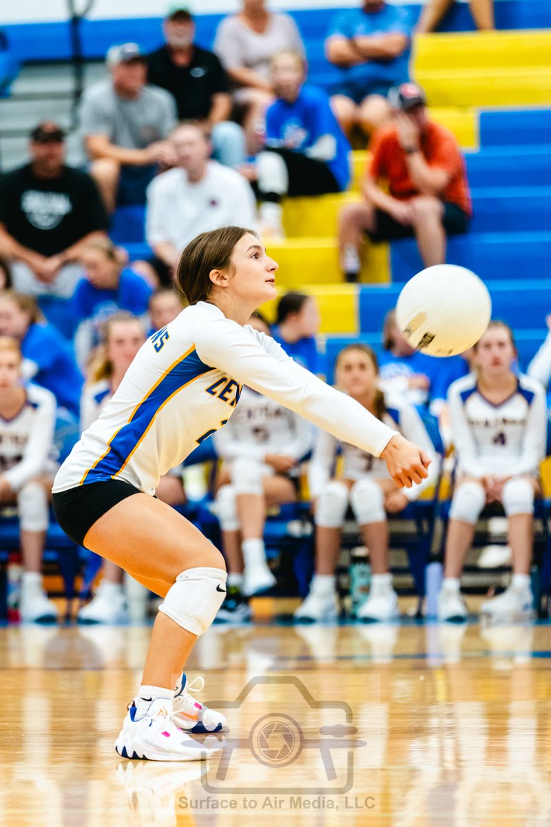 S2AMediaLLC's tweet photo. Here are our photos from Tuesday evening's @AthleticsCCHS vs @CHSFalconSports JV volleyball game. Over 115 photos can be found at https://t.co/hdOEwaGdvV 
#highschoolsports https://t.co/3BZs6RKtTE