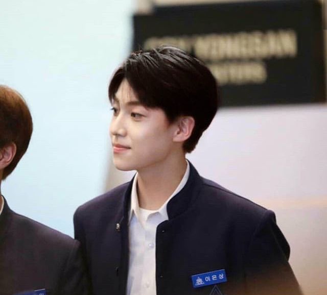 ggteyee's tweet photo. @starfess LEE EUNSANG STILL MY FAVORITE IN PRODUCE SERIES UNTIL NOW😭😭💗🤍😍 https://t.co/wRkdyOccoK