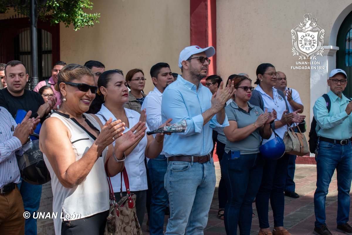 unanleon's tweet photo. UNAN León realizó recorrido por el Circuito Creativo Dariano, donde pudieron deleitarse de declamación de poesías, y narración de la vida y obra de Rubén Darío, de cara a la declaración por parte de la UNESCO de la Casa Museo Archivo Rubén Darío como Memorias del Mundo. https://t.co/IeIeiWX7Lr