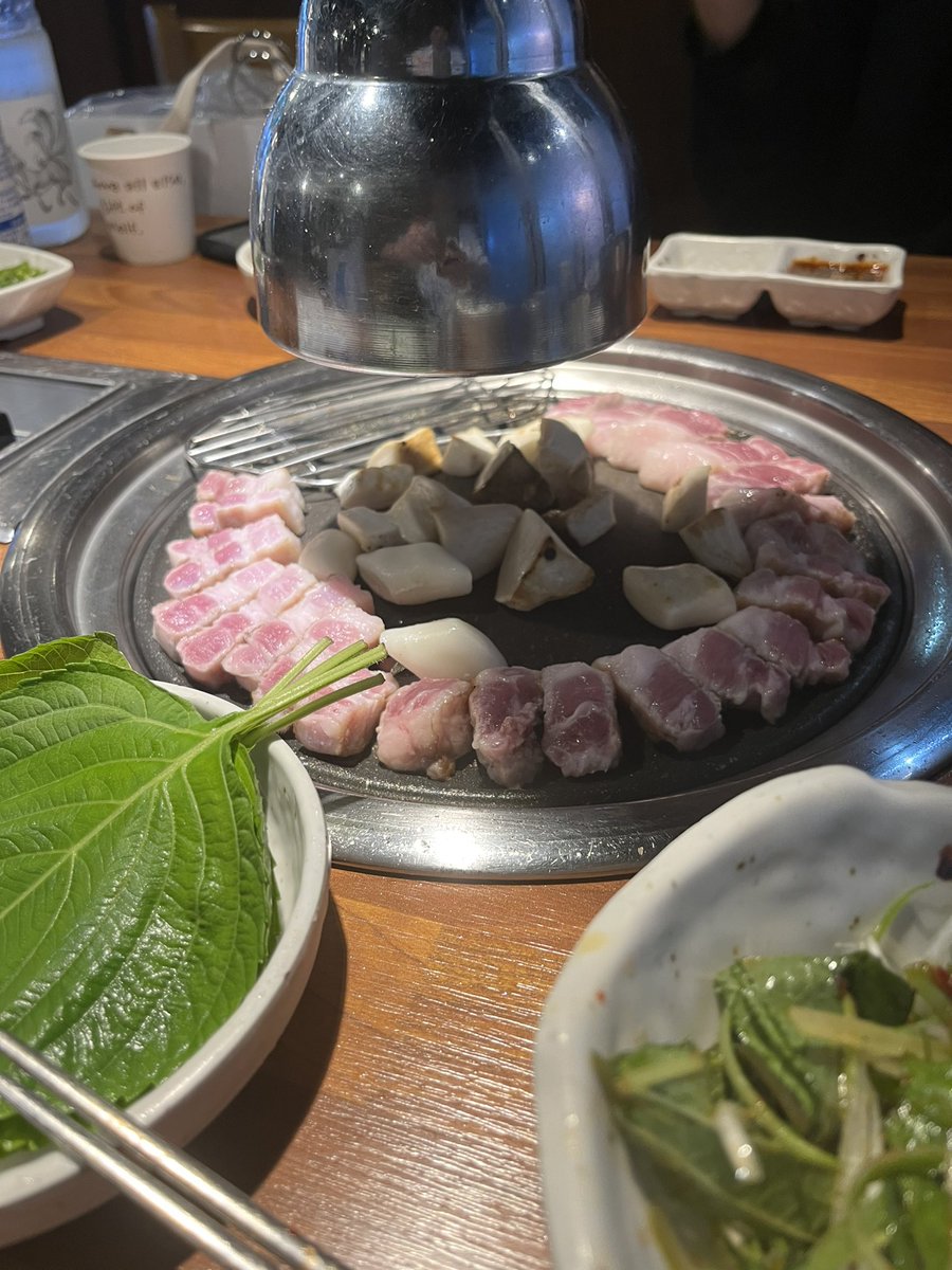 📝韓国で起きた事📝

大阪から急いで飛び乗る✈️

NFT 2023 SEOULでProof of Xについて話す
サムギョプサル🍖
ヒデンバーin 明洞
Gatewayでワッツアップ🤲
Avalanche Houseでエコシステム体感
Legitimateの皆とクオリティタイム🍻
ビルさんのアテンド最高☝️
SANでTadao Ando
Lotteワールドやばし🤩