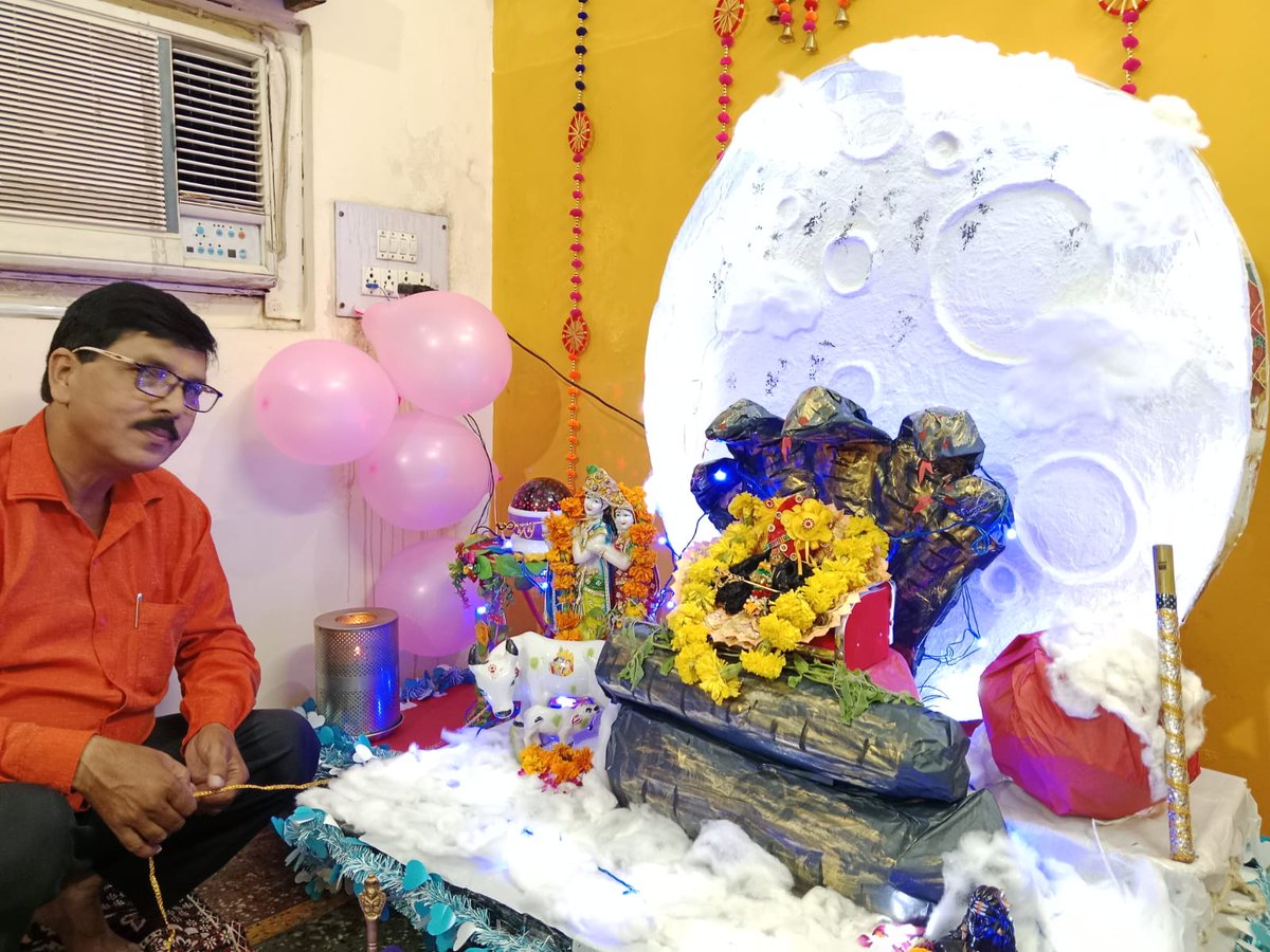 Vishwanath_AAP's tweet photo. हैप्पी कृष्ण जन्माष्टमी। https://t.co/H13xnkh7CN