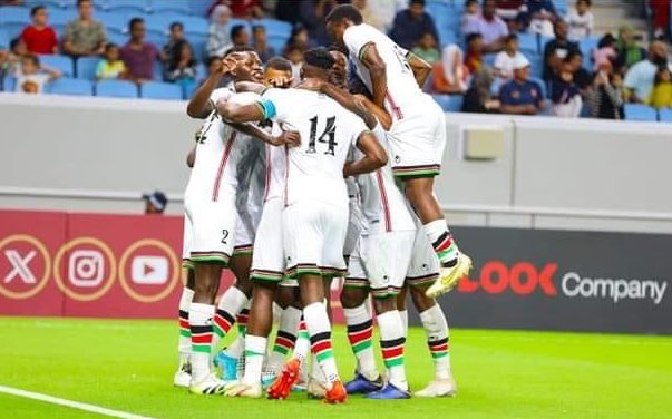 SystemFoot's tweet photo. [#Amical🌐] Le #Kenya 🇰🇪 l’emporte 2-1 face au #Qatar 🇶🇦 !

⚽️ #AlHaydos (pen) 34’

⚽️ #Okumu 20’
⚽️ #Nondi 90’+1

#QATKEN https://t.co/YEVXwZq6sL