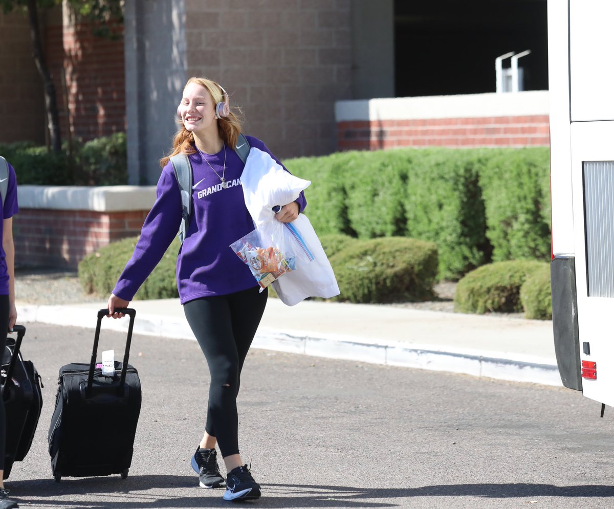 GCU_WVolleyball's tweet photo. Road-trip essentials: snacks, @squishmallows &amp; @GCBC49 ✅ #LopesUp https://t.co/OfyDQJSw3S