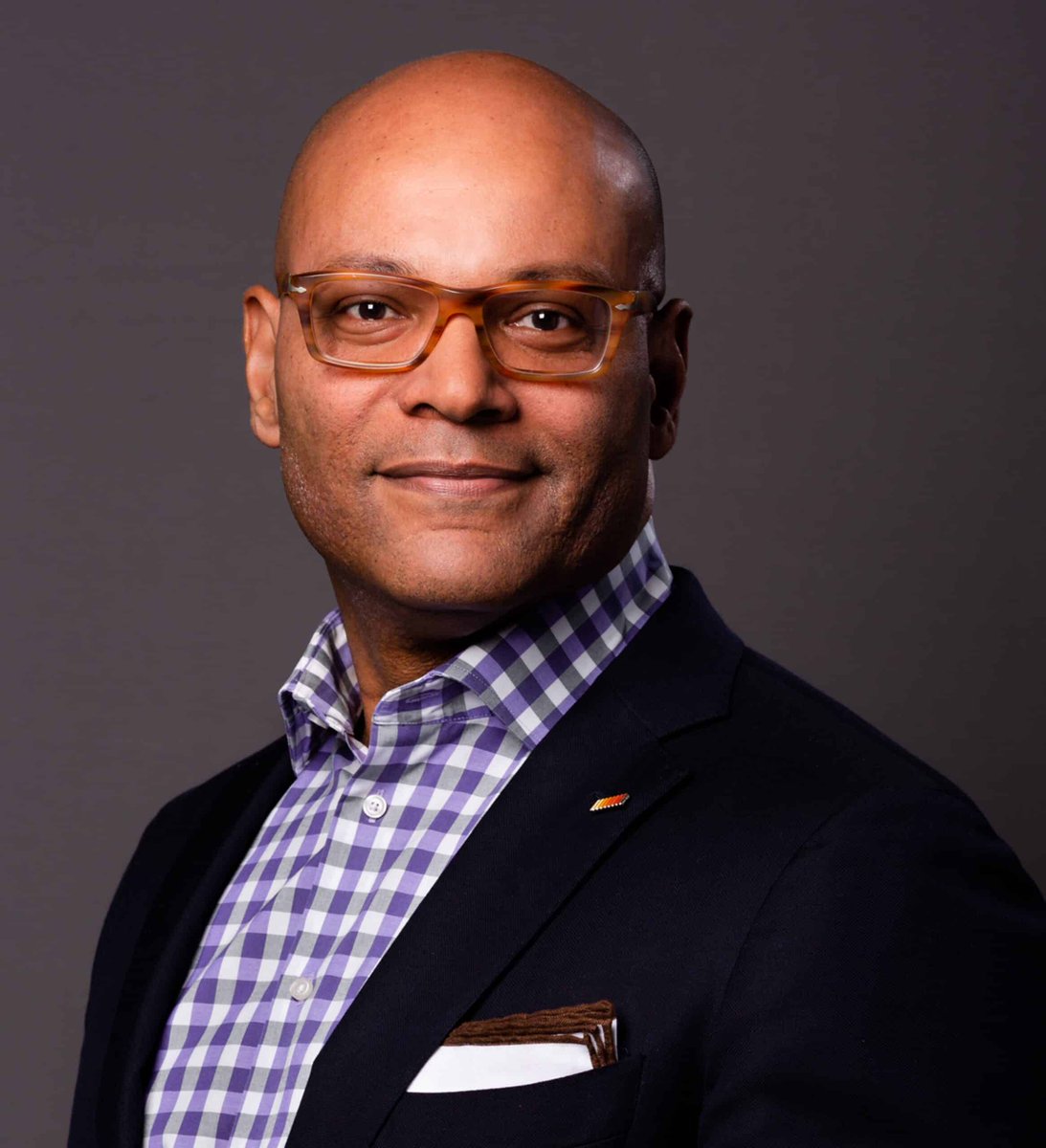 We're thrilled to welcome Derek Barnes to the HomeRise family as a new member of our Board of Directors! With 15+ years of dynamic leadership and experience in various sectors, Derek's insights will drive innovation in real estate. Welcome, Derek! #Leadership #CalltoAction