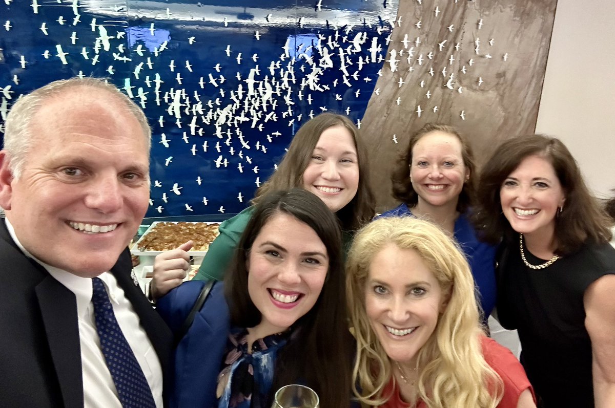 Daroff's tweet photo. Wonderful to celebrate #RoshHashanah at @IsraelinUSA along with five amazing leaders of the Jewish people: @theJCPA’s @amyspitalnick, @NCJW’s @SheilaKatz1, @AIPAC’s Betsy Berns Korn, @Hadassah’s @NLAdler + @JewishWomenIntl’s @MeredithLJacobs ! https://t.co/TmVmMlJz4D