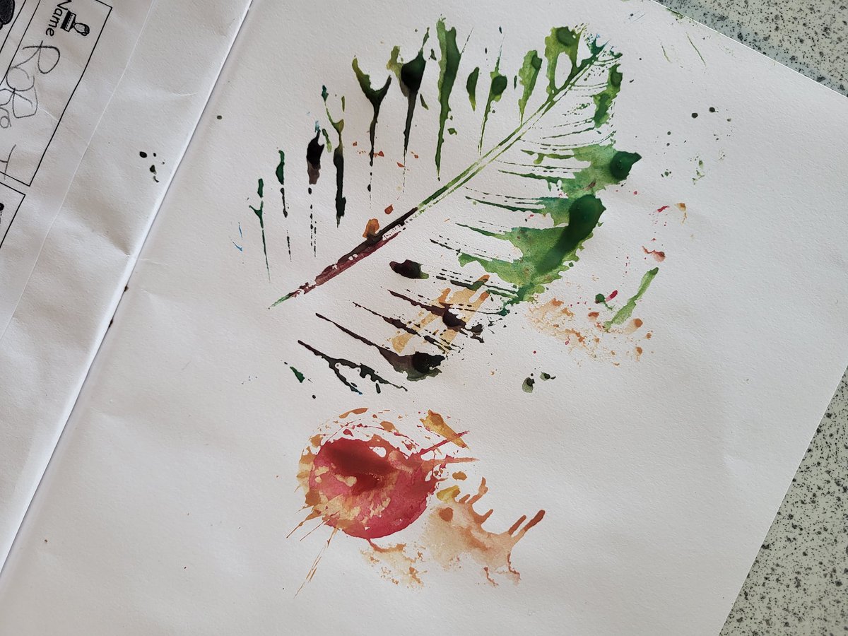 vcmooreartist's tweet photo. Autumn themed colour theory and leaf printing techniques today with our DEN pupils. We had some calming music and autumnal scenes for sensory inspiration 🍂 @StAndrewsRCHS #outdoorlearning #sensoryactivities https://t.co/ZEXMhlVwm8