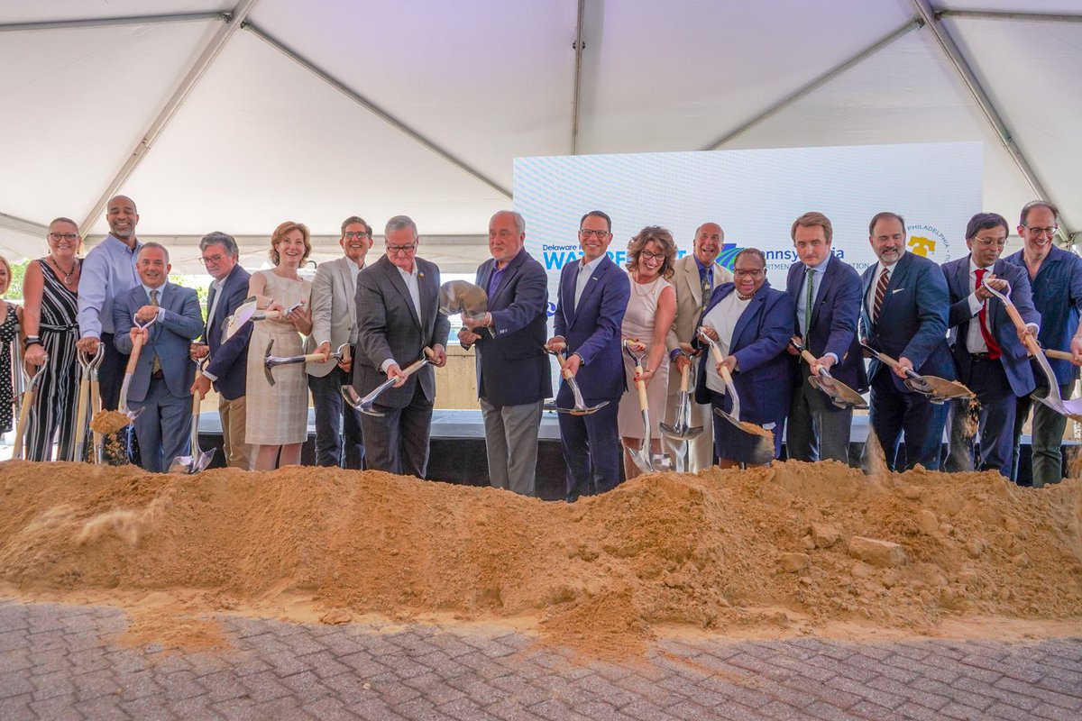 WilliamPennFdn's tweet photo. WPF feels privileged to have played a role in supporting the remarkable collaborative effort of committed public, private, &amp; civic leaders that have worked for years to accomplish this transformational investment for Philadelphia. Learn more: https://t.co/JAg59CJO8U https://t.co/KXwTelubIV