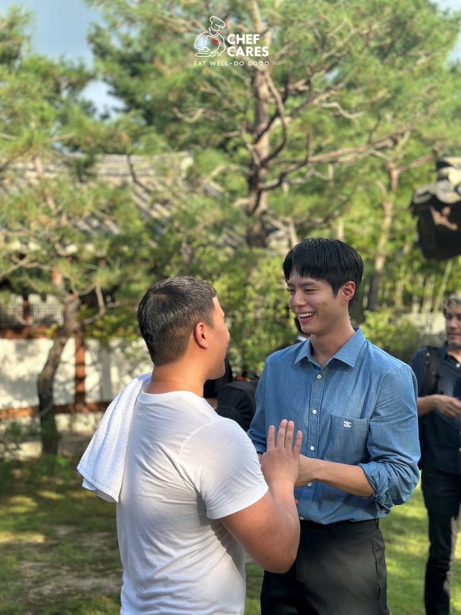 my_Star_BG's tweet photo. 2023.09.07
2023.09.05 1-1
😍💙
ภาพบรรยากาศงานเฉลิมฉลองสร้างความสัมพันธ์ระหว่างไทย-เกาหลีใต้
ParkBoGum
#ChefCares #เชฟแคร์ส #แคร์ทุกคำแคร์ทุกคน
©️chef.cares
https://t.co/ejdN1Izp2a
https://t.co/sxrTZjXnBs https://t.co/HfvXl7PV7m