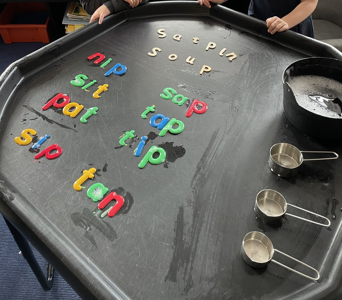 MrsGelston's tweet photo. SATPIN Soup π₯£ #literacy #phonicsgames #sounds #rwi #literacygames #eyfs #eyfsliteracy #readingisfun #love #learning #phonicsforkids #phonicsstars #reading #phonicstuff #tufftray #cvc #waterplay #playistheway #satpin #jollyphonics #cvcfun #p1fun #p1a #cps https://t.co/Vn1vLsRYCA