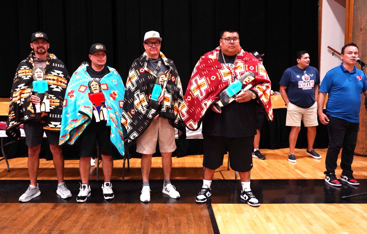 SN_Chiefs's tweet photo. Yesterday was a whirlwind felt with gratitude.
Nia:wen to our Squamish Nation family for welcoming us to the West Coast last night.
Your hospitality and support are something we will hold tight during this Mann Cup journey, and beyond. https://t.co/M7BmDJtFy7