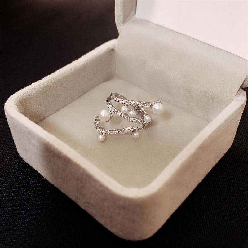 collection_mf's tweet photo. Adjustable Pearl Ring

Shop Now:-
https://t.co/LQjGaS7daw

Buy our products @ https://t.co/J7lDaQw1Z8 for Girls &amp; Women in Pakistan : Artificial jewelry with Stylished look.

#rings #jewelry #fashion #womensfashion #jewellery #jewelrylover #JewelMagic #FashionJewel https://t.co/85BmHQ7T5a